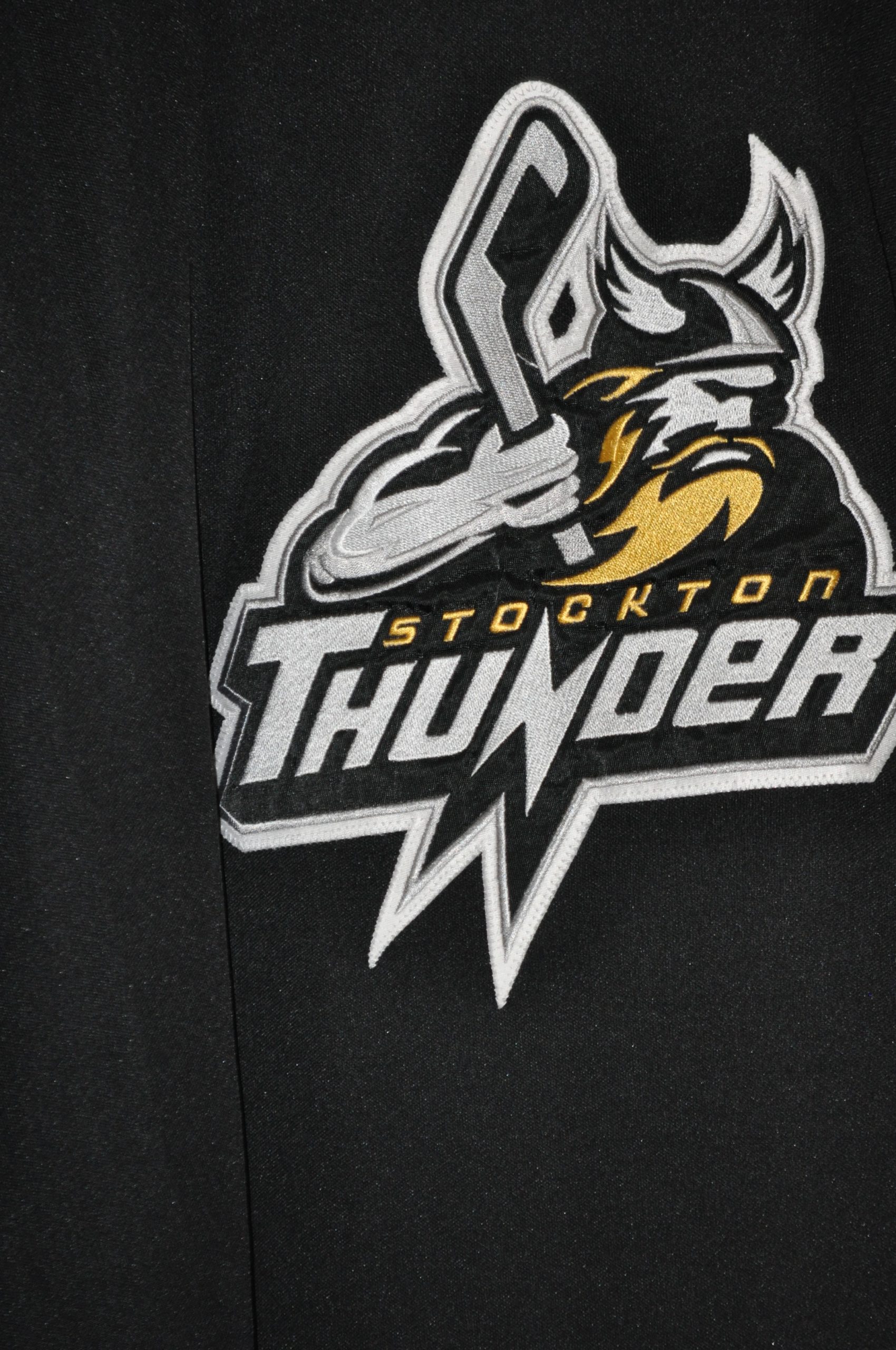 VTG Stockton Thunder ECHL Hockey Jersey SZ Medium Sighned Orange Black  Canada
